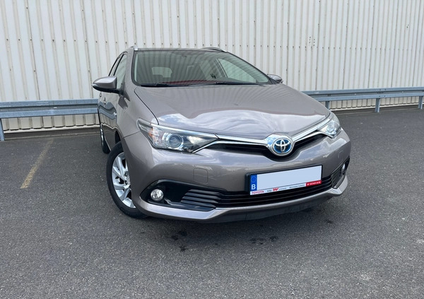 Toyota Auris cena 58900 przebieg: 149000, rok produkcji 2016 z Jedlina-Zdrój małe 232